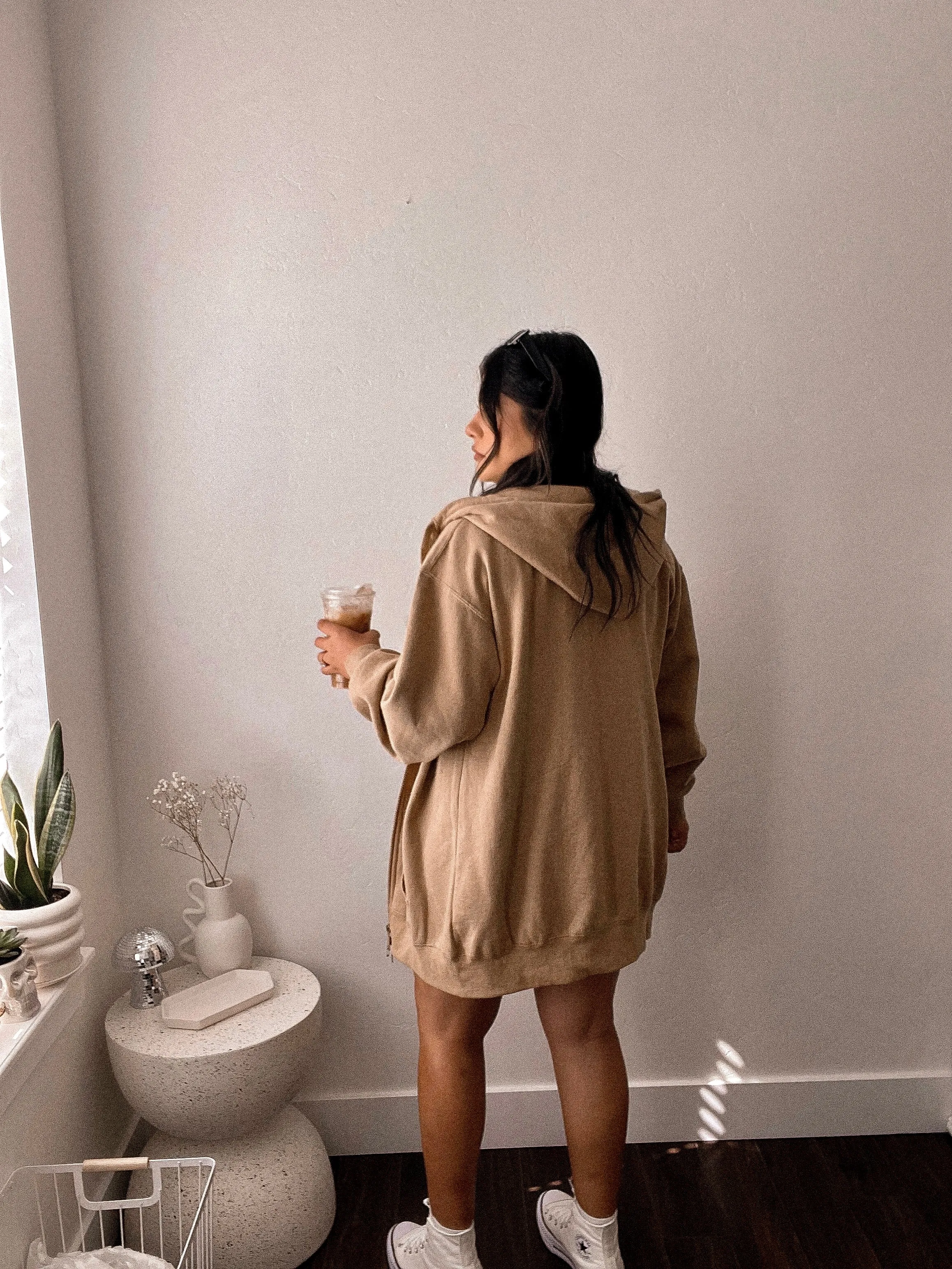 La basic Tan Zip up Long Hoodie