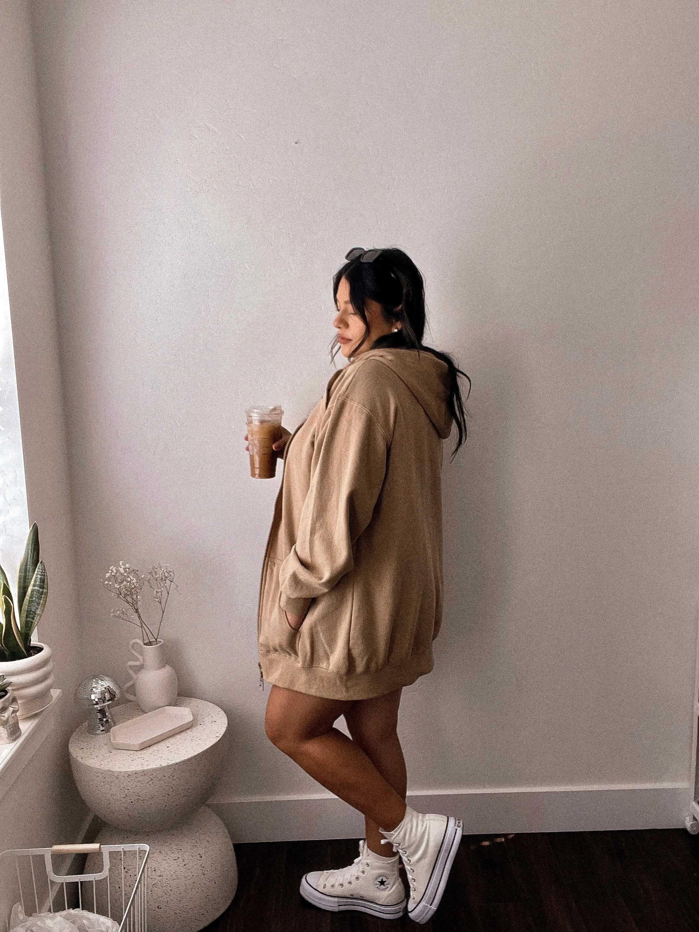 La basic Tan Zip up Long Hoodie