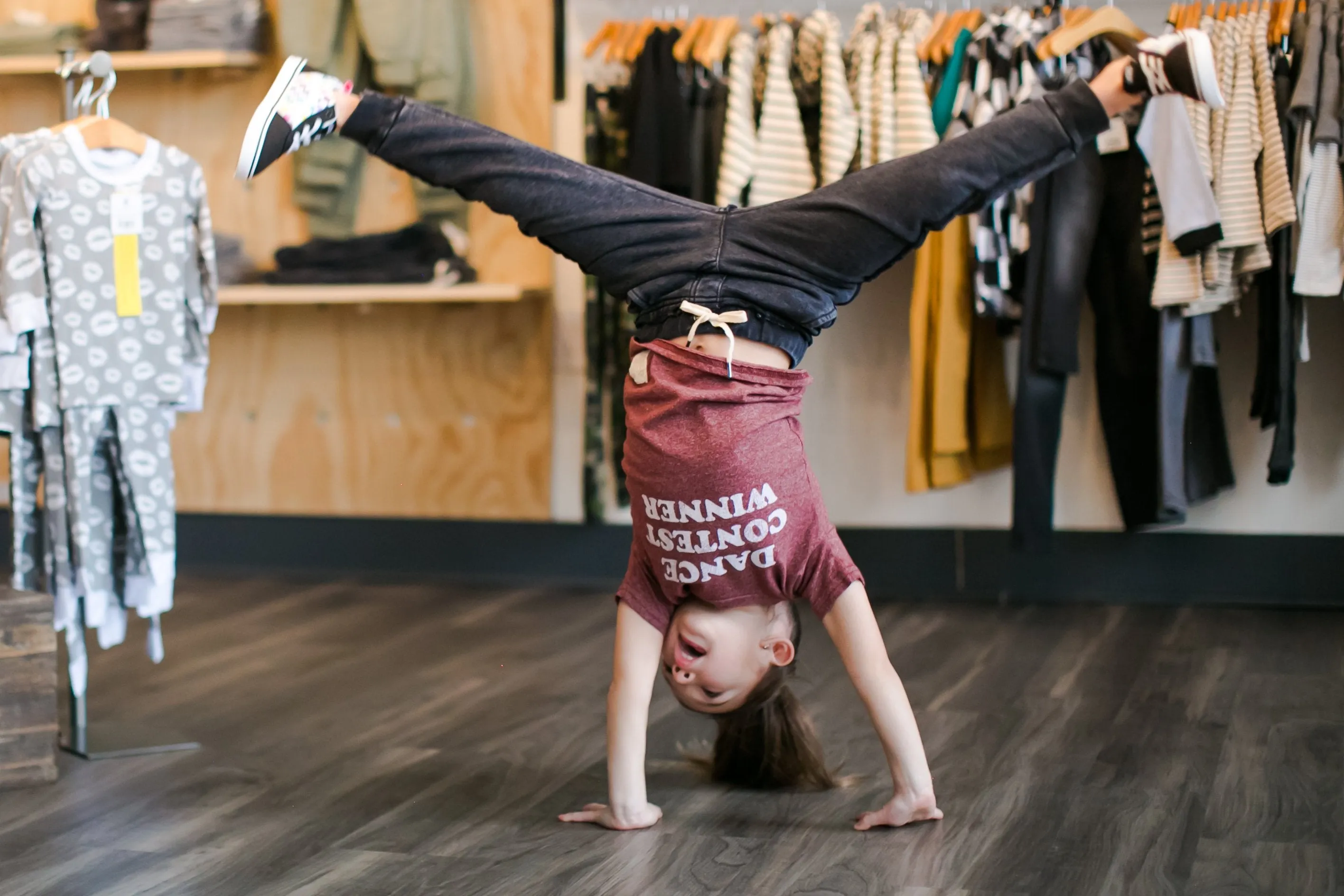 Retro Brand - Dance Contest Winner Tee in Burgundy