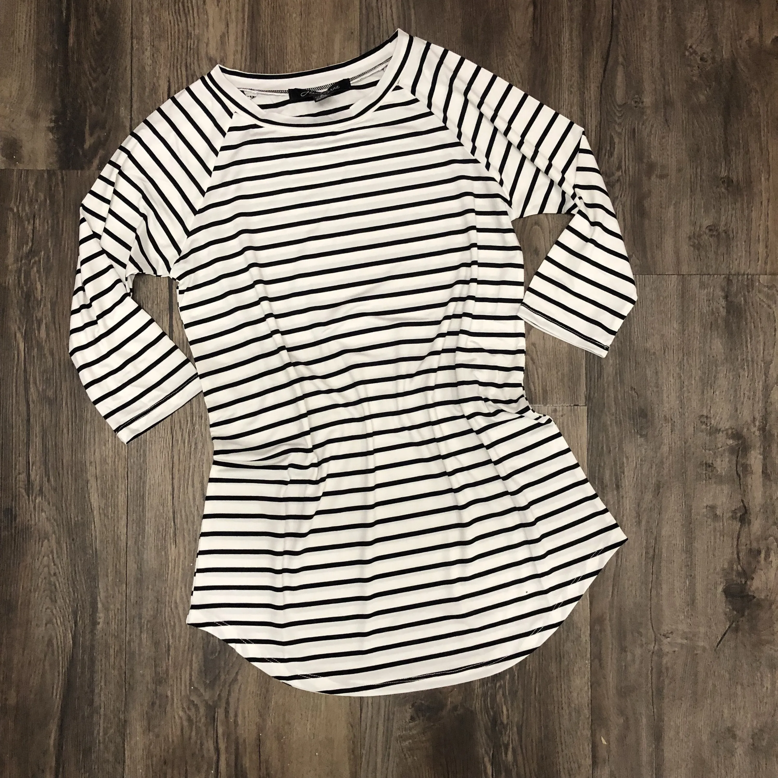 Striped Raglan: White/Black